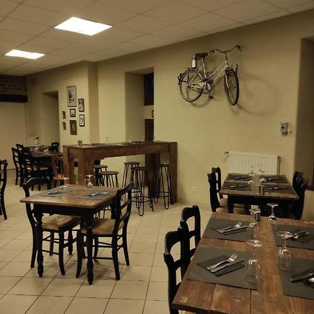 Madame Simone Hotel Vendel Bagian luar foto